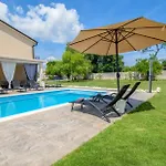 Villa Ondine By Istrabook Hrboki